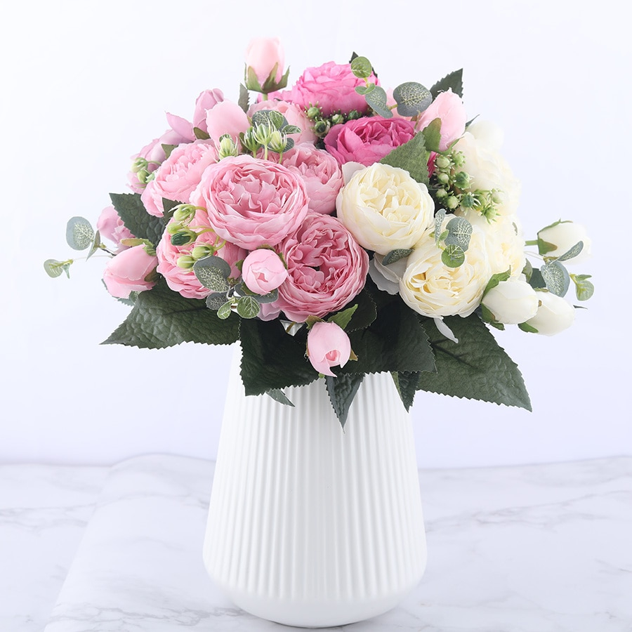 Bouquet de fleurs artificielles pour décoration